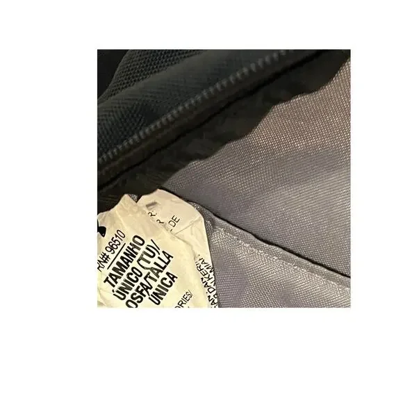 Under Armour Black Silver Tamanho Backpack - Picture 5 of 5